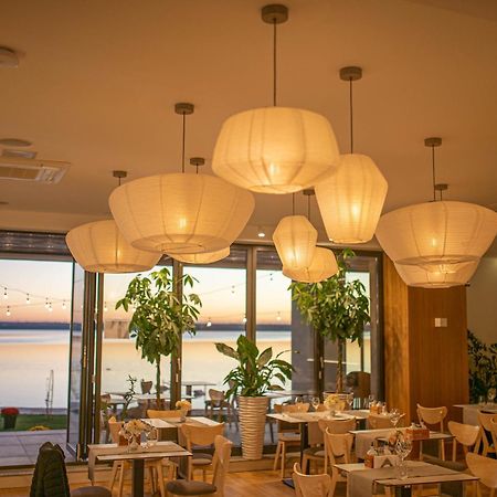 Hotel Poeme Mamaia Retreat Exterior foto